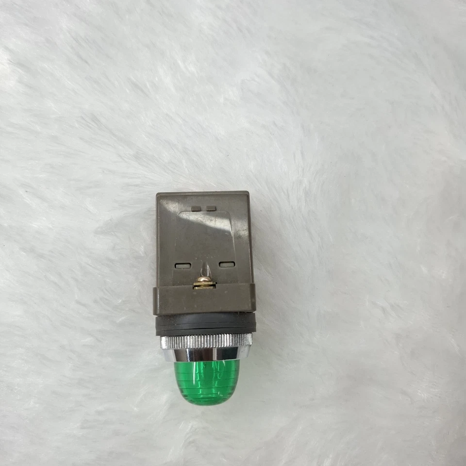 IDEC PRIMARY 100/110V 50-60Hz 18V 2W GREEN CONTROL UNIT